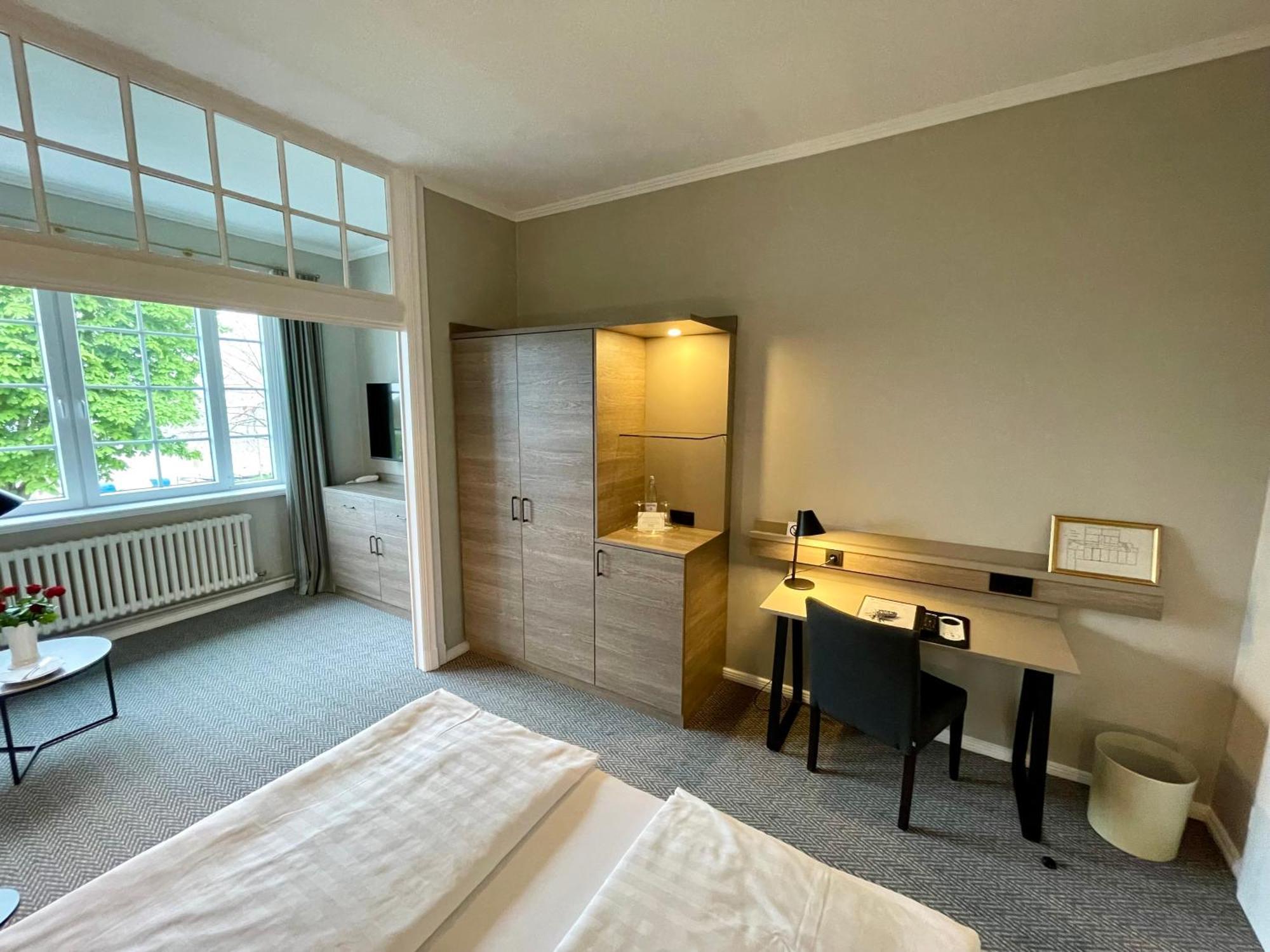Kurhaus Hotel 비크아프포르 외부 사진